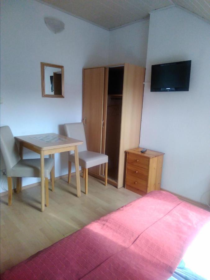 Dom Pod Sosnami Bed & Breakfast Mielno  Eksteriør bilde