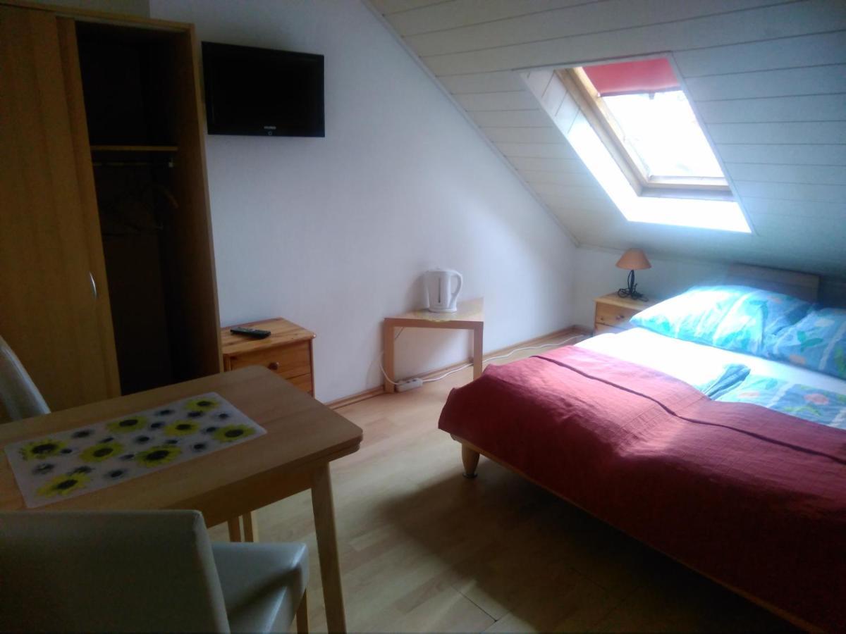 Dom Pod Sosnami Bed & Breakfast Mielno  Eksteriør bilde