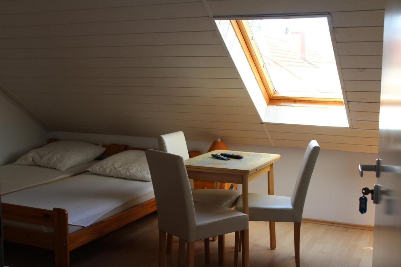 Dom Pod Sosnami Bed & Breakfast Mielno  Eksteriør bilde