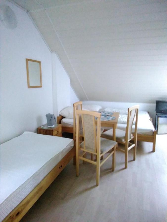 Dom Pod Sosnami Bed & Breakfast Mielno  Eksteriør bilde