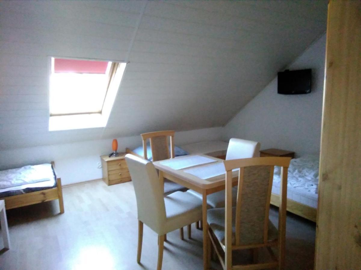 Dom Pod Sosnami Bed & Breakfast Mielno  Eksteriør bilde